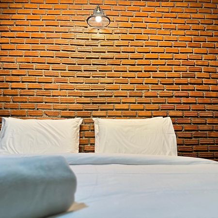 S1 City Hotel Μπούρι Ραμ Εξωτερικό φωτογραφία