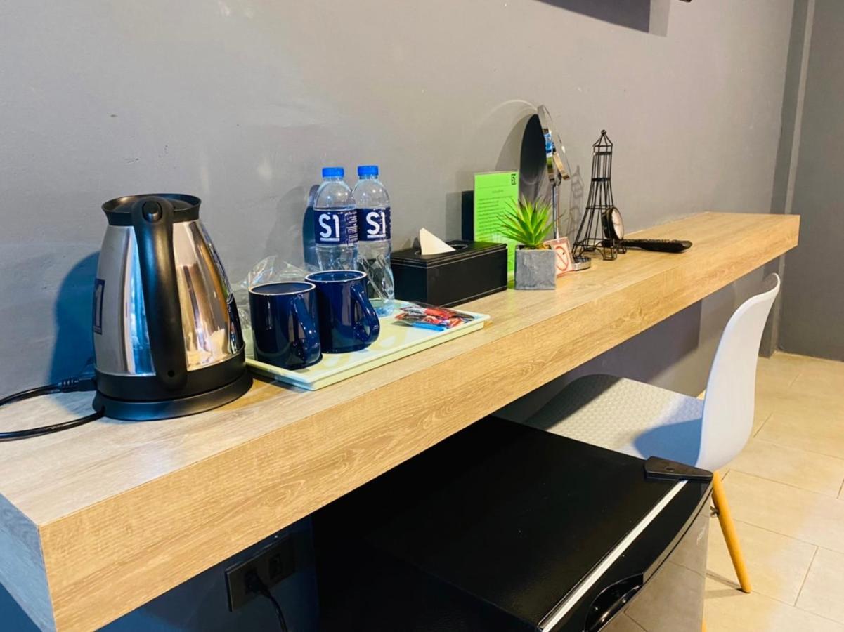 S1 City Hotel Μπούρι Ραμ Εξωτερικό φωτογραφία