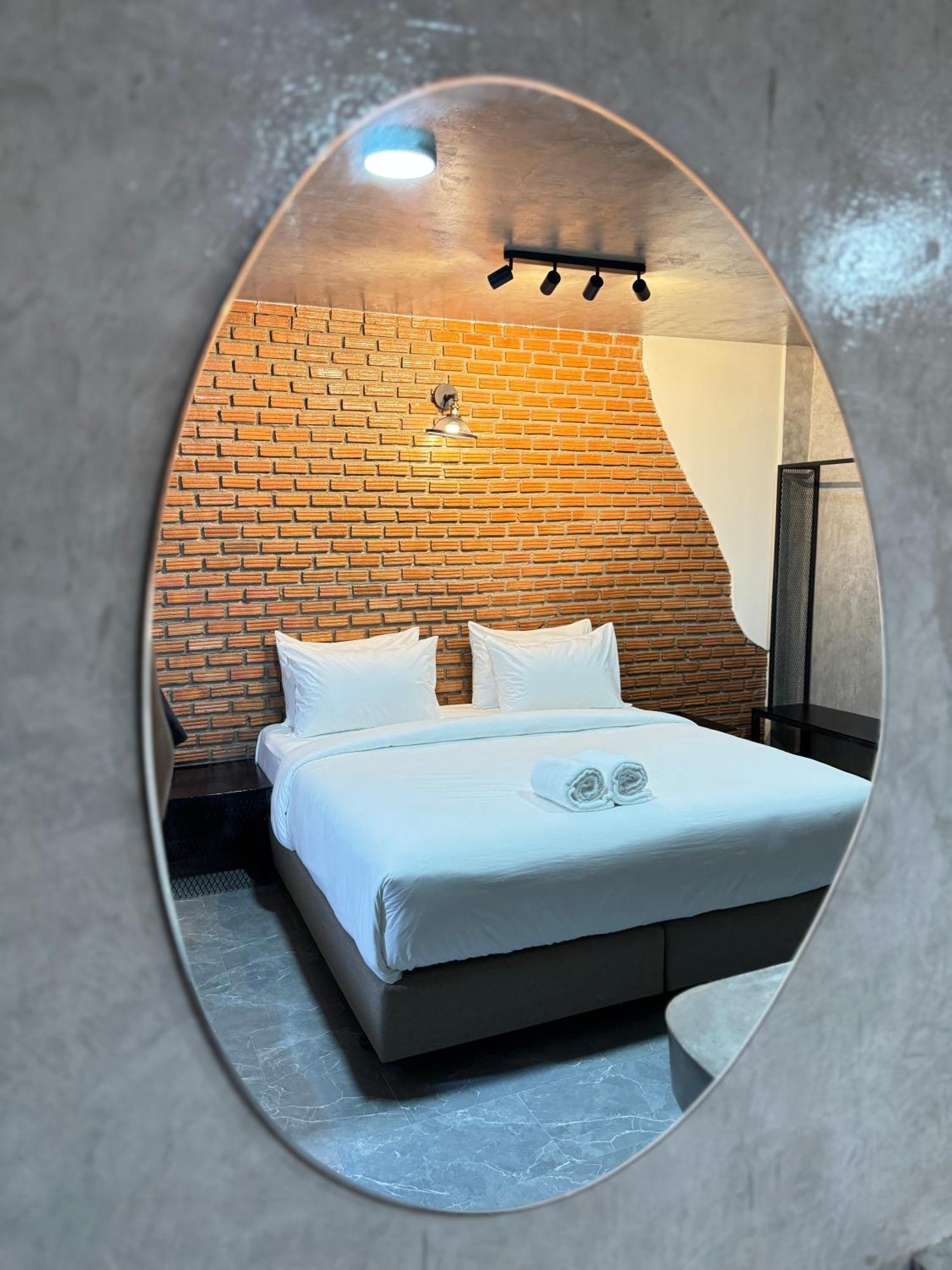 S1 City Hotel Μπούρι Ραμ Εξωτερικό φωτογραφία