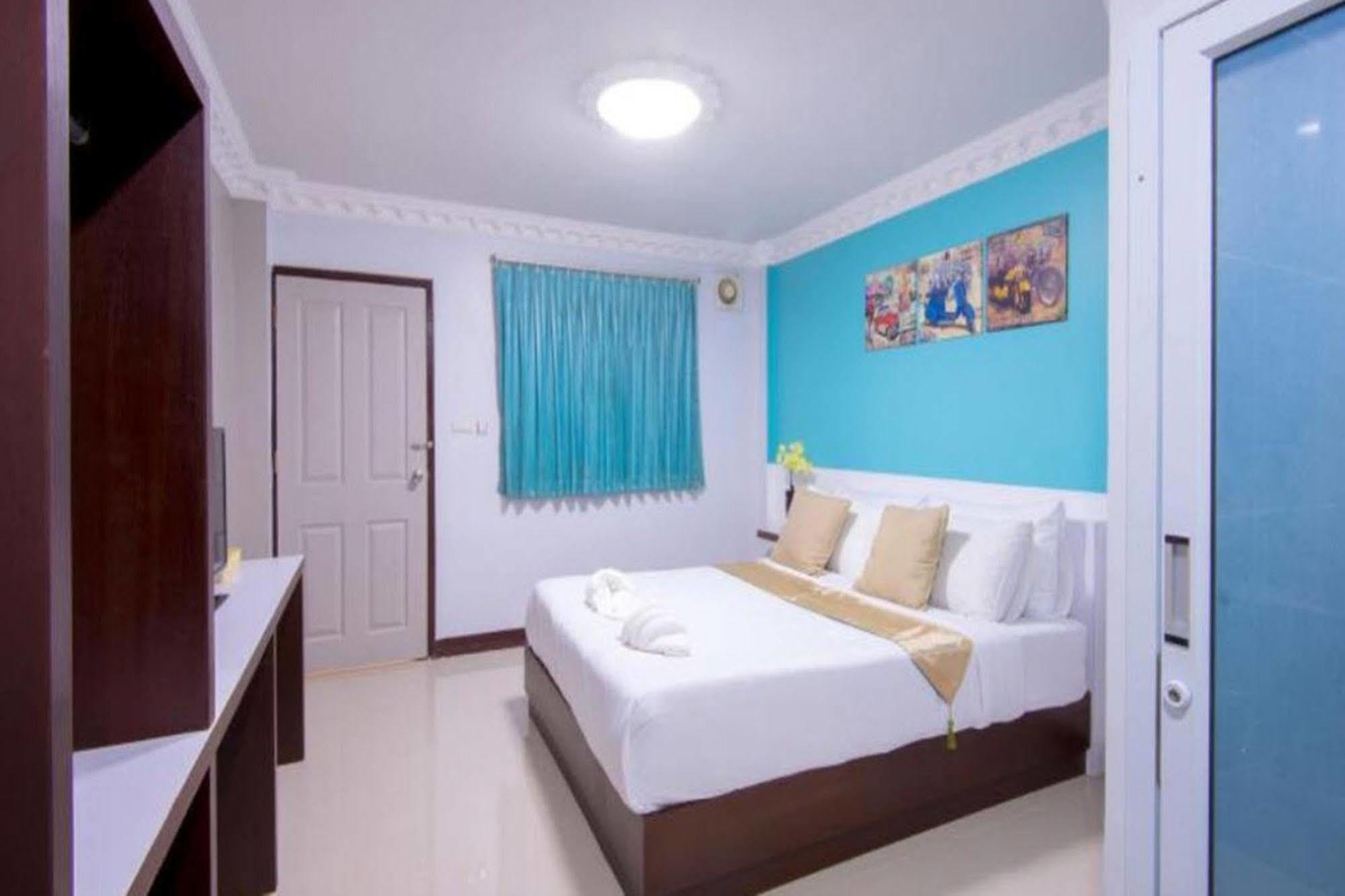 S1 City Hotel Μπούρι Ραμ Εξωτερικό φωτογραφία